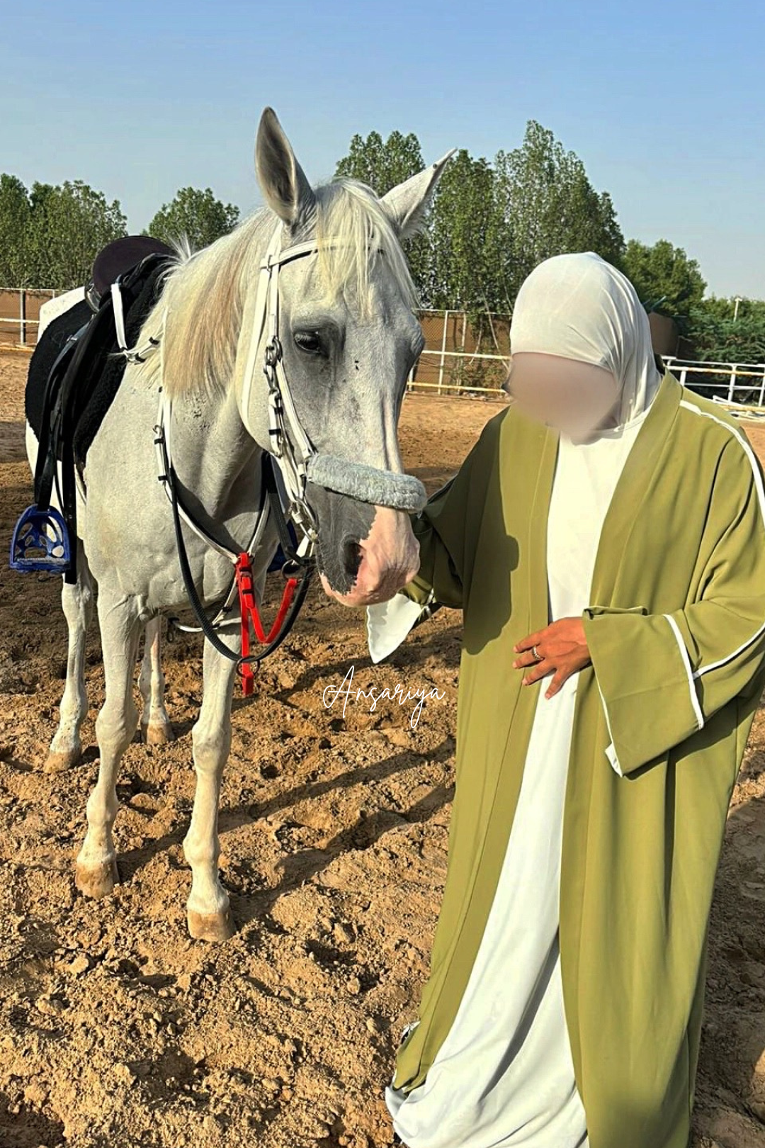 Kimono et Abaya "Sukari" vert pomme|blanc.