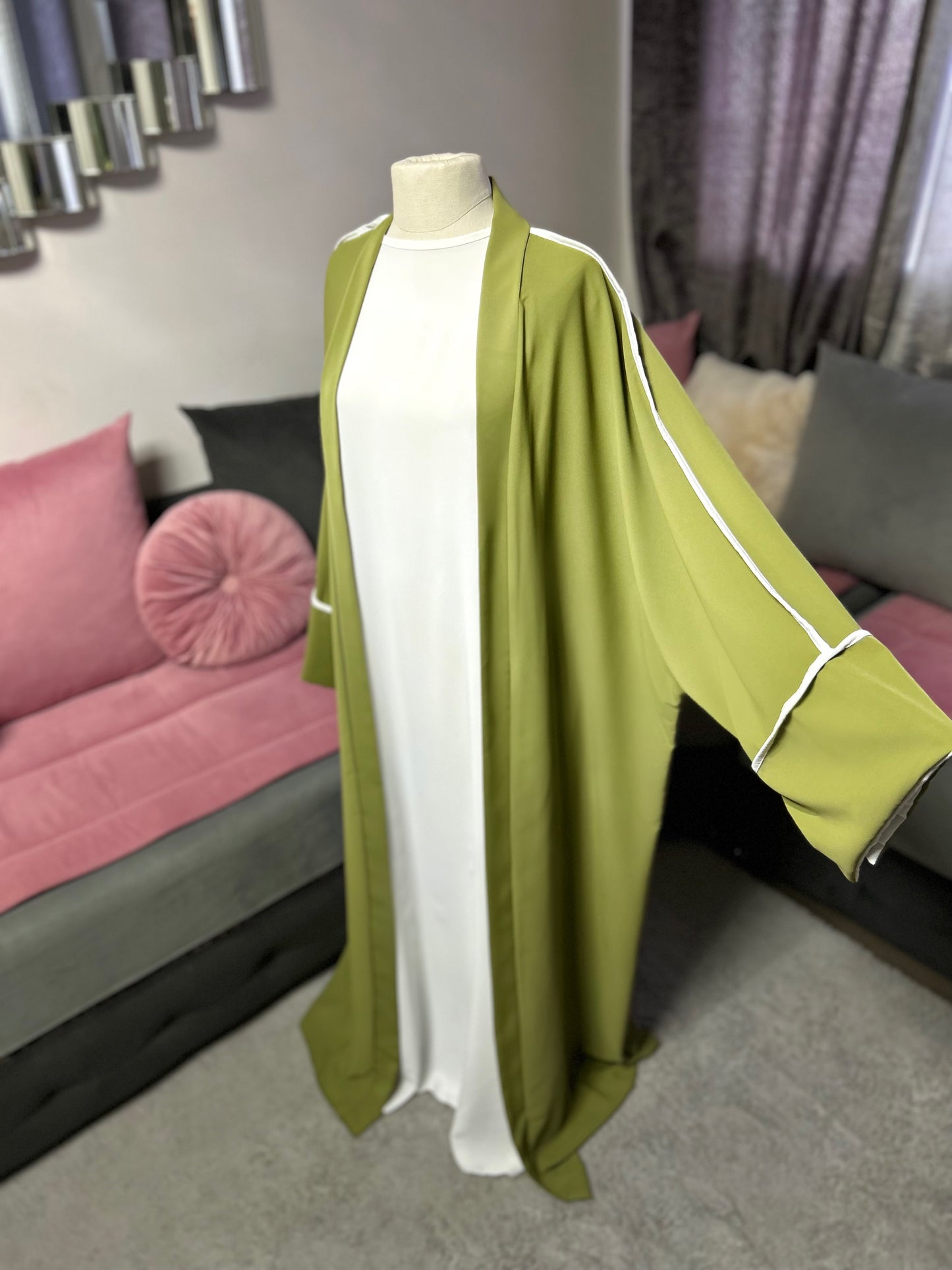 Kimono et Abaya "Sukari" vert pomme|blanc